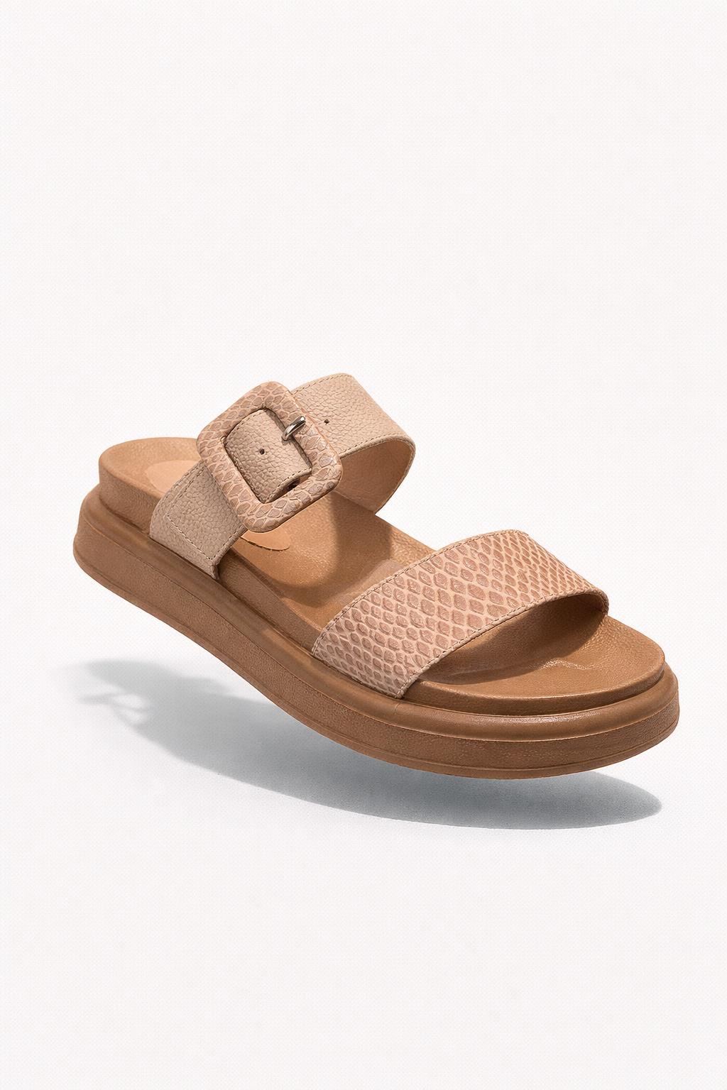 SANDALIA EN CUERO COLOR CAMEL