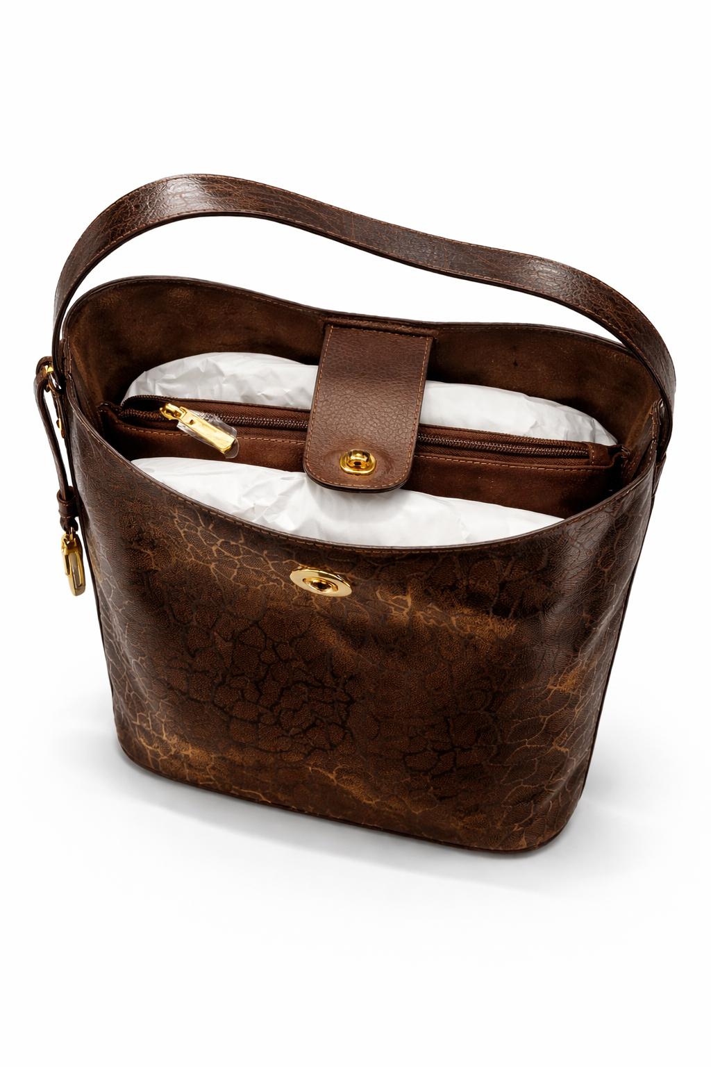 Bolso Elegancia Terracota en Cuero Texturizado