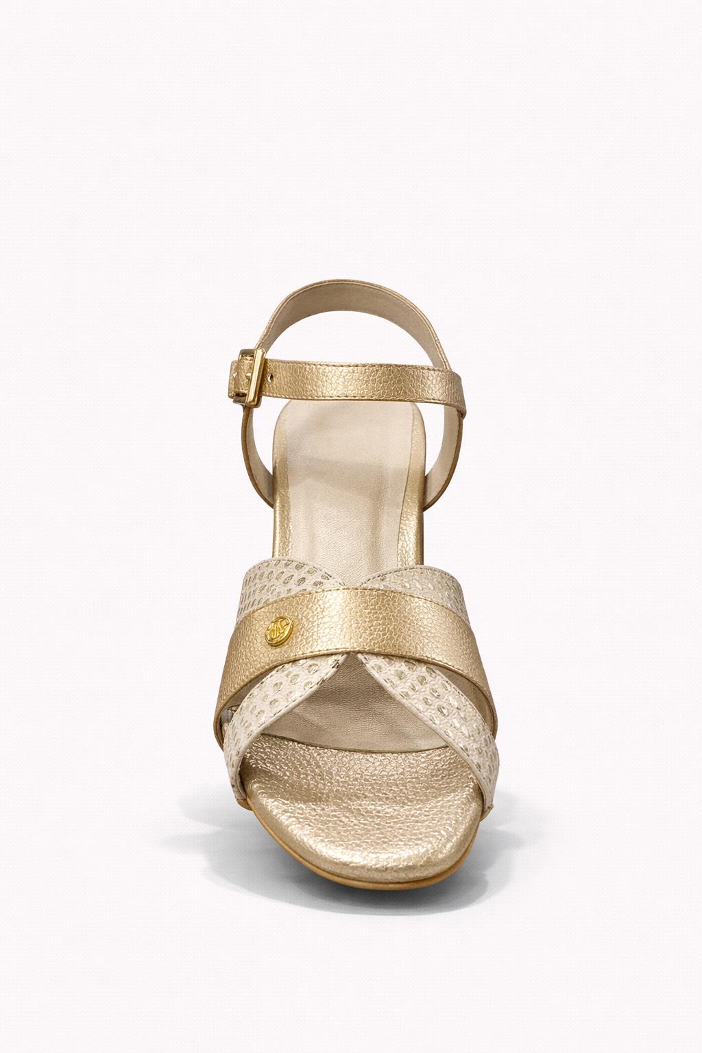 SANDALIAS DE ORO CON BEIGE
