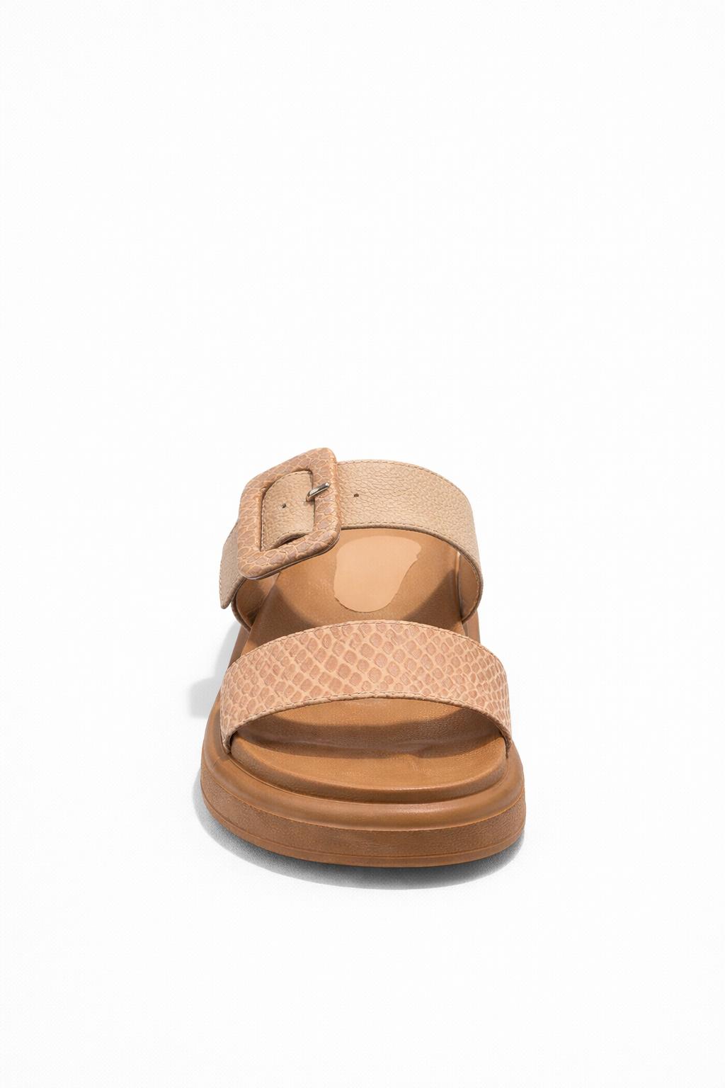 SANDALIA EN CUERO COLOR CAMEL