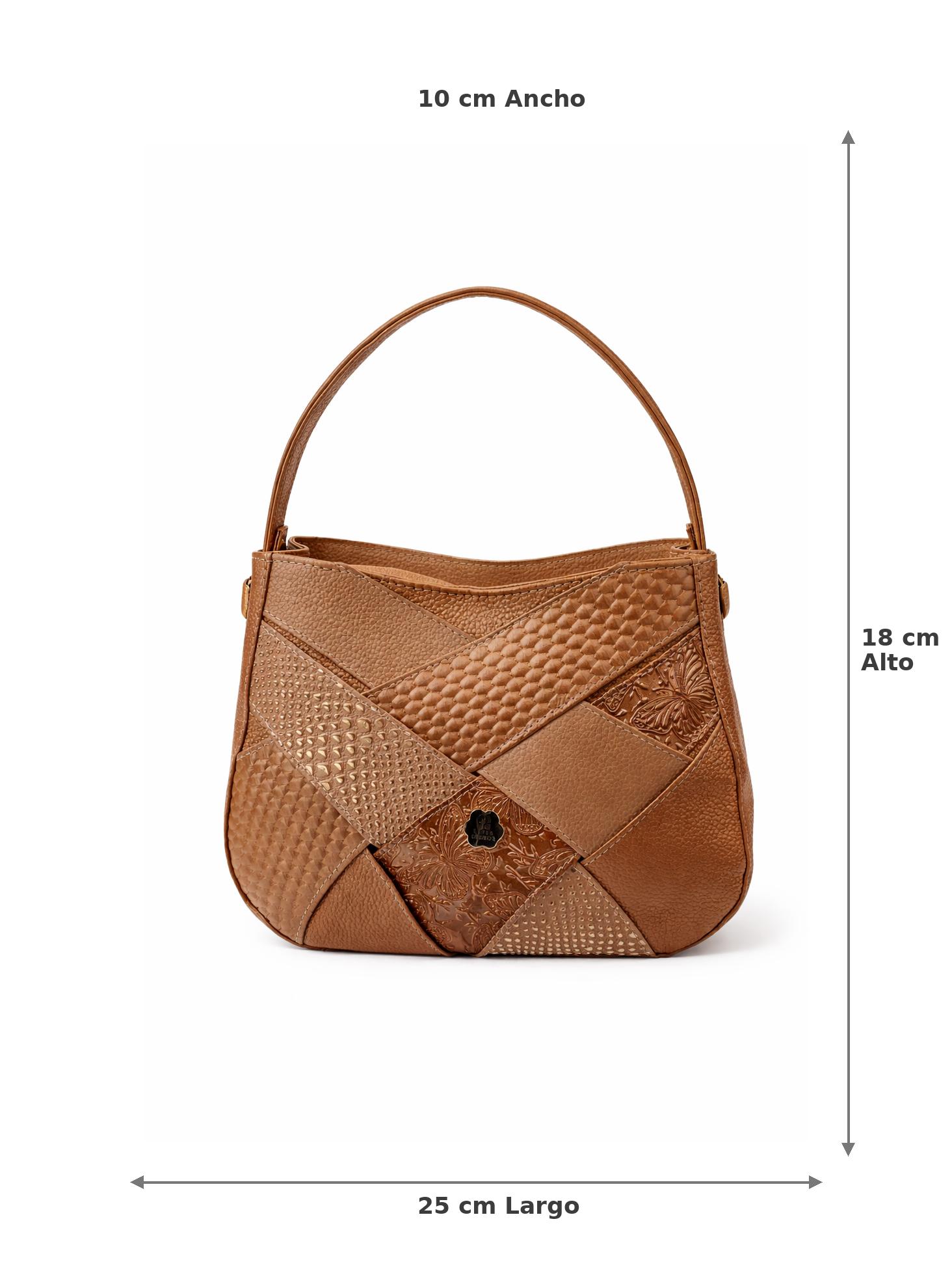 Bolso de mano bronce con diseño y texturas grabadas