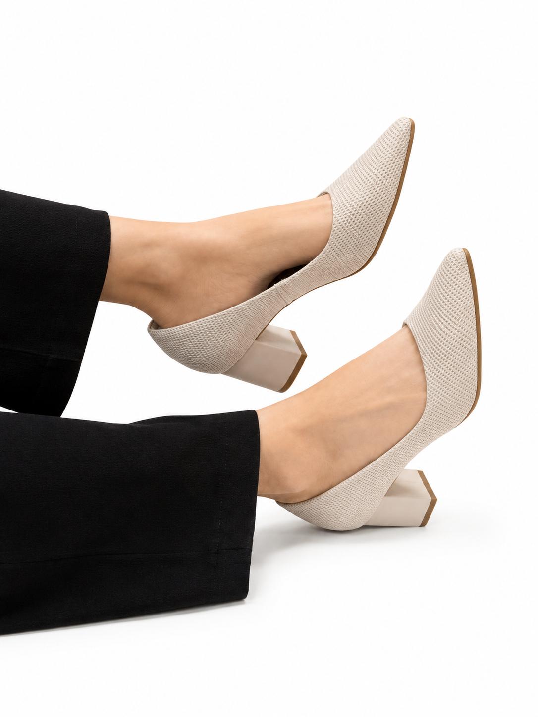 Zapato de Tacón Mujer talco Texturizado