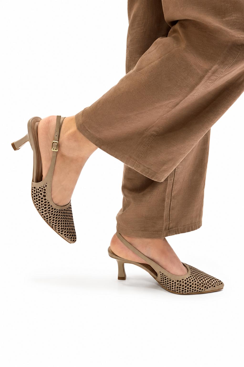 Zapato stiletto Nude Troquelado