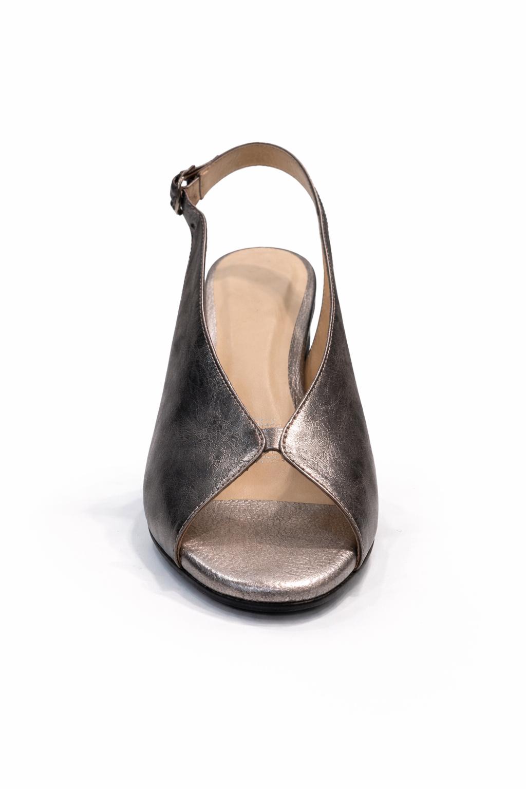 Sandalia tacon color lumil