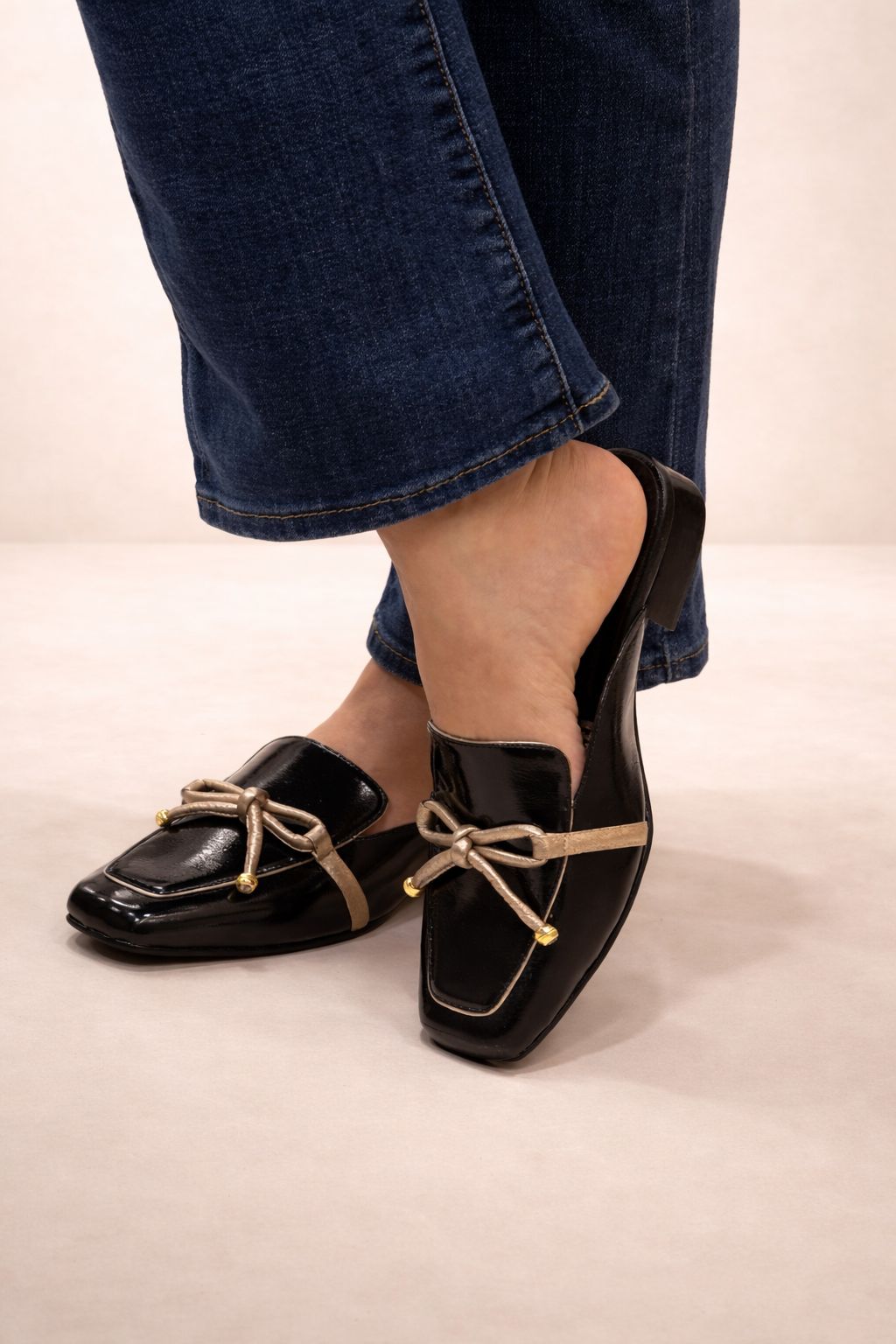 Zapato Mule Elegance Negro