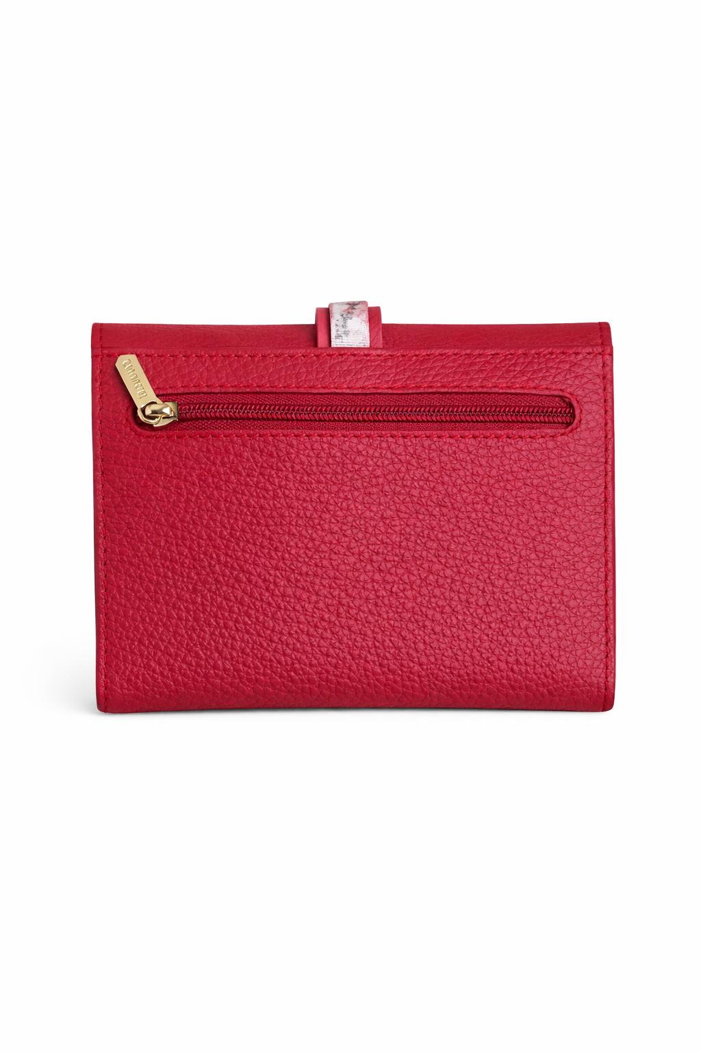 Billetera en Cuero Roja con Detalle Decorativo