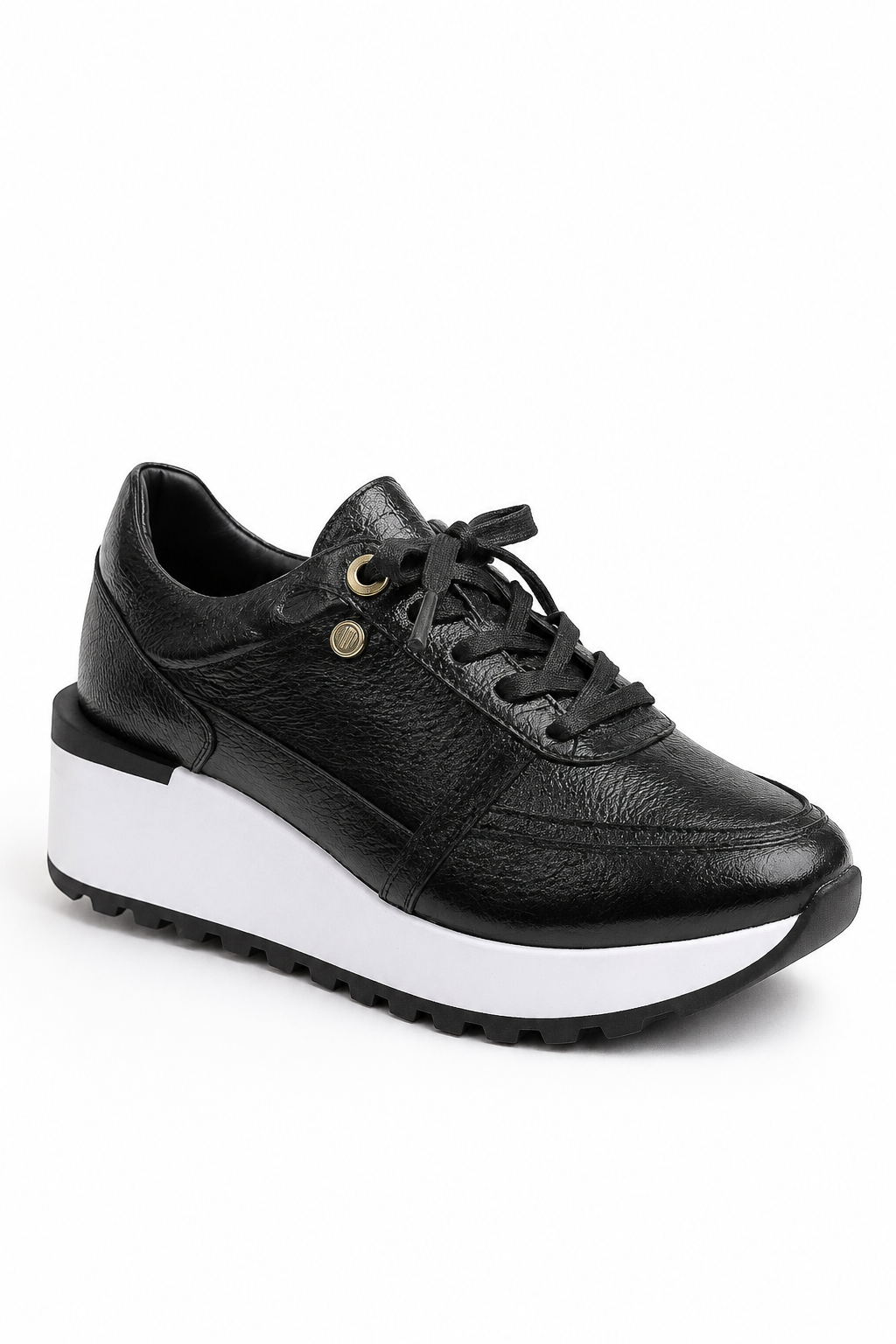 Tenis negro en cuero