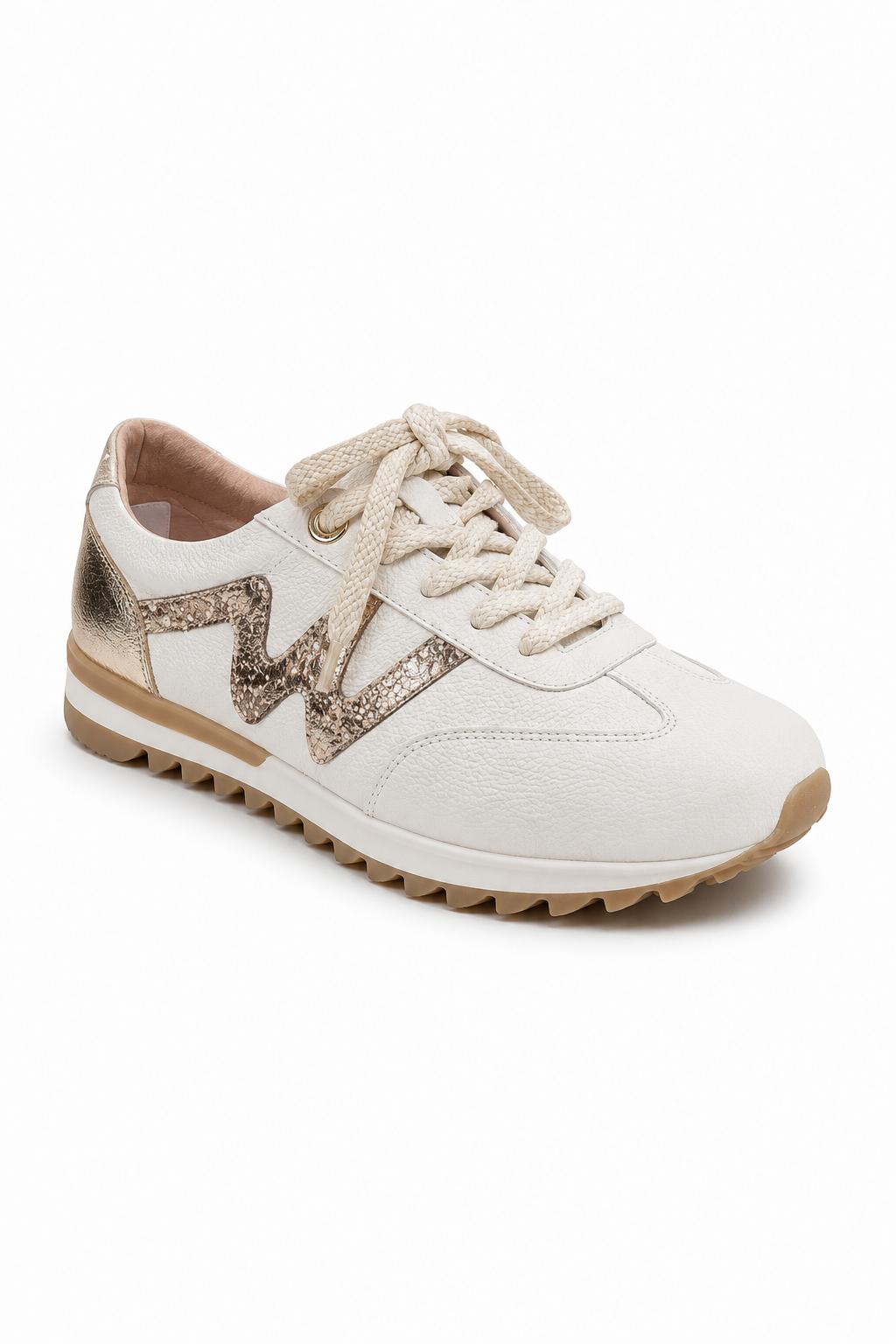 Tenis en Cuero Beige con Detalles Dorados